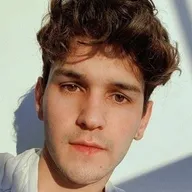 Sebastián Silva's voice - Text to Speech AI