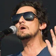 León Larregui's voice - Text to Speech AI